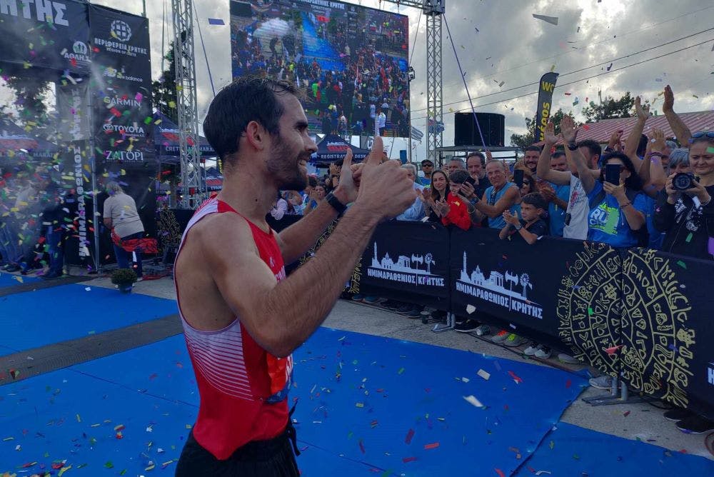 Ημιμαραθώνιος Κρήτης: Συνέτριψε το ρεκόρ διαδρομής ο Ούγγρος Gaspar, νικήτρια η Ολλανδή Wilknes (pics, vid) runbeat.gr